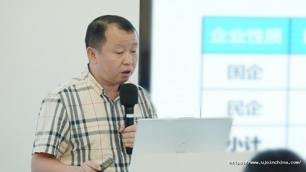 1763368839317908hIZe.jpg 张总02.jpg