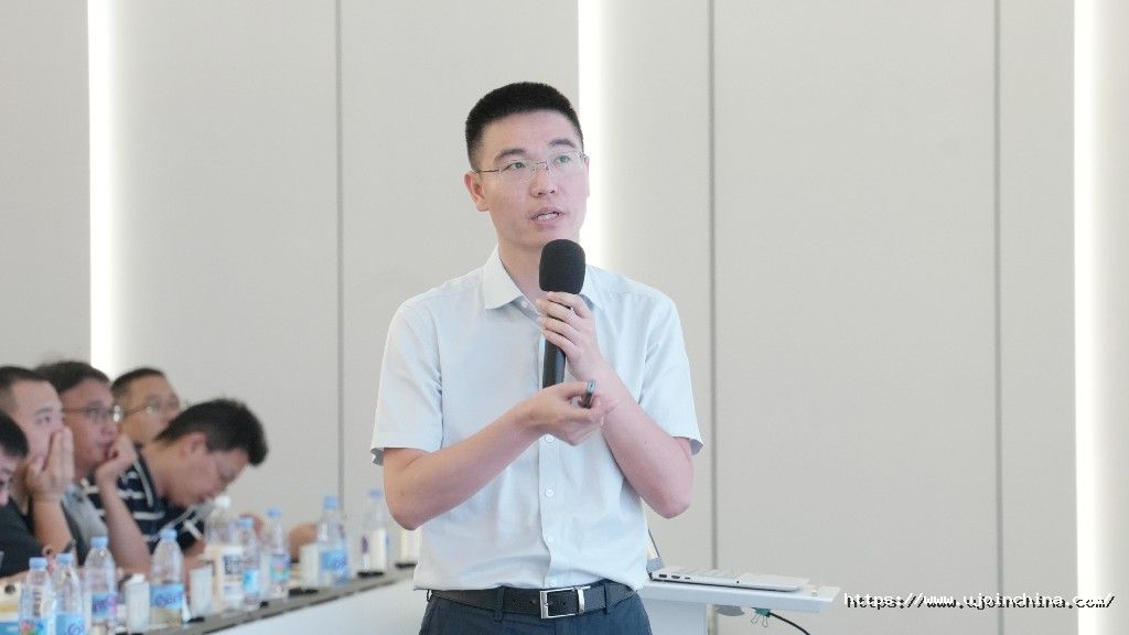 1763368855339877B8Yd.jpg 胡总.jpg